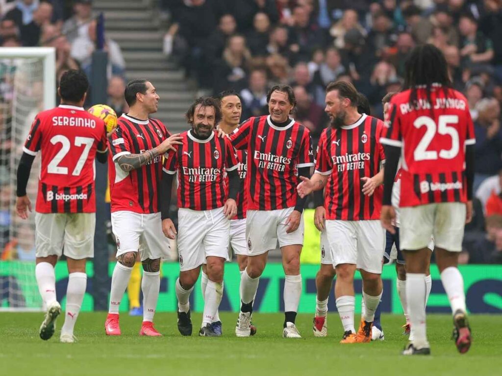 Spurs Legends-Milan Glorie, sorrisi, gol e grandi giocate