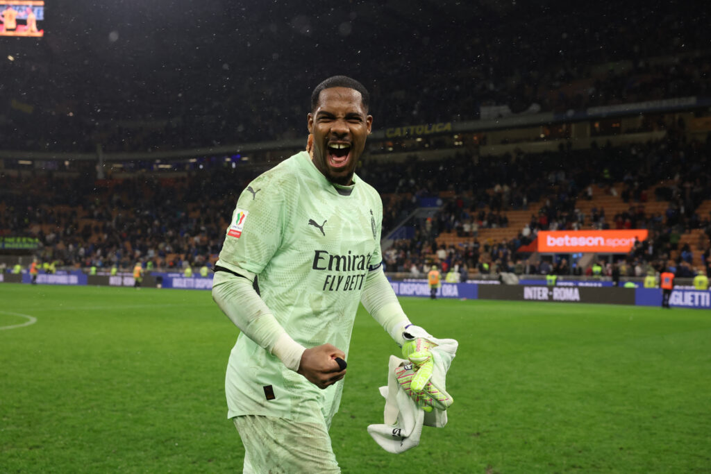 Mike Maignan derby Inter-Milan 0-3 Coppa Italia 2024-25