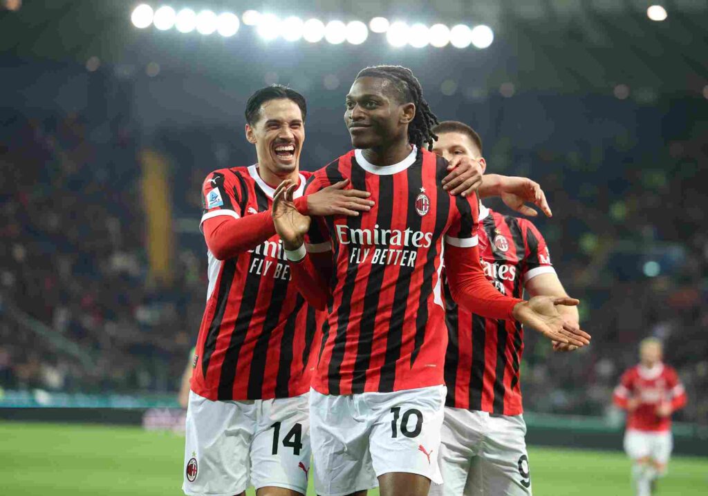 Rafael Leao (attaccante AC Milan), qui durante Udinese-Milan 0-4 (Serie A 2024-2025)