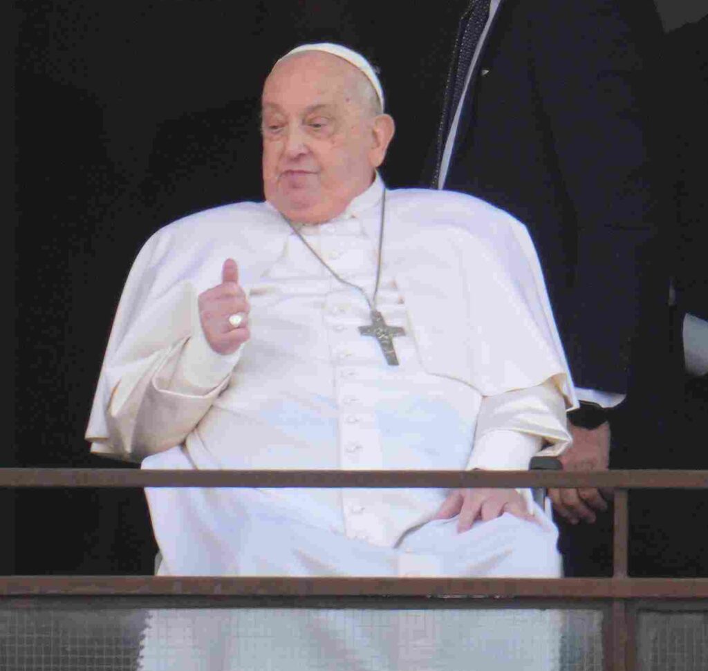 Morto Papa Francesco, il bel ricordo del Milan sui social
