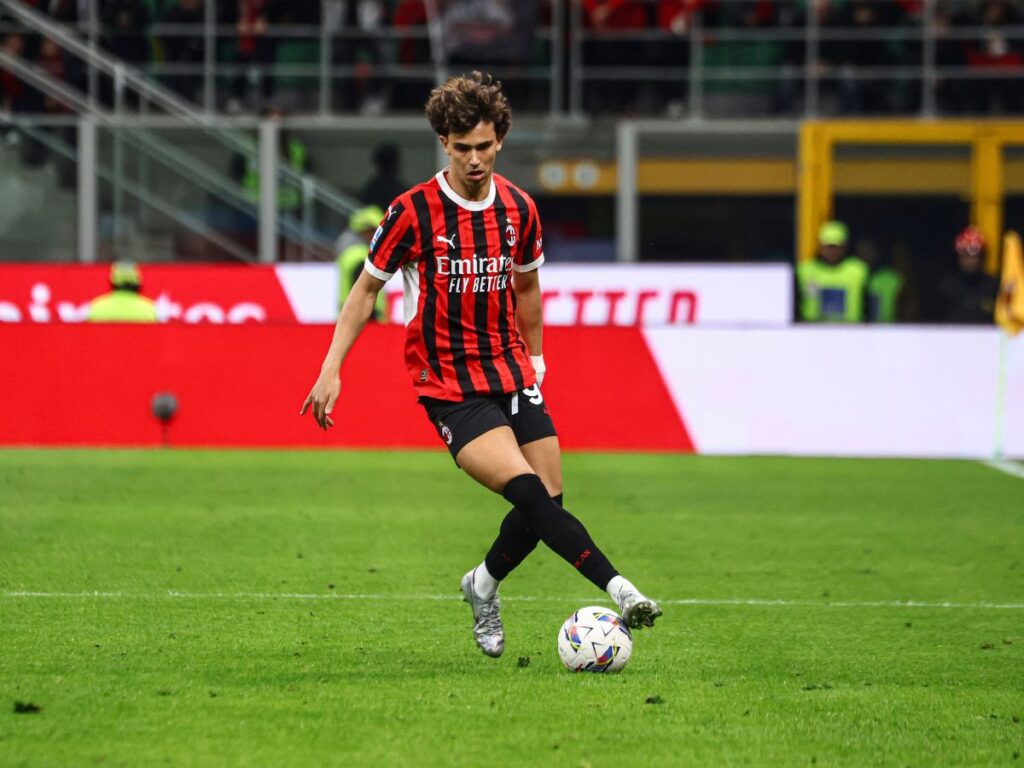 Joao Felix AC Milan Milan-Fiorentina 2-2 Serie A 2024-2025