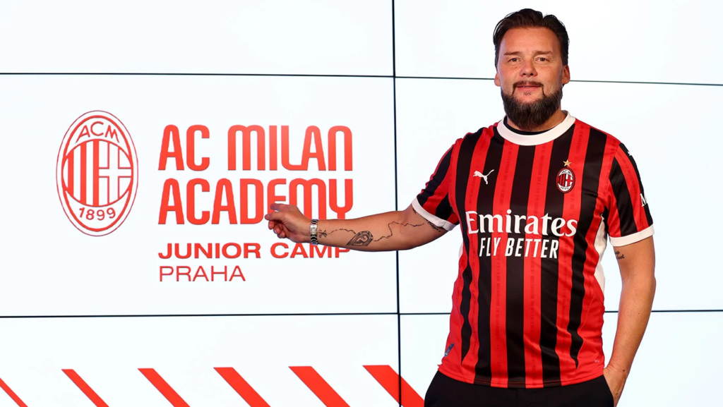 Milan Junior Camp (credits: acmilan.com)