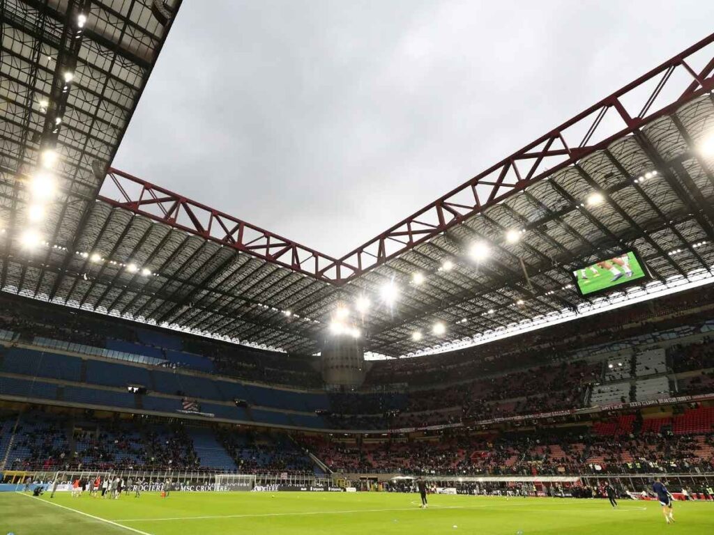 Derby Milan-Inter, non ci sarà il tutto esaurito a San Siro. Le curve ...