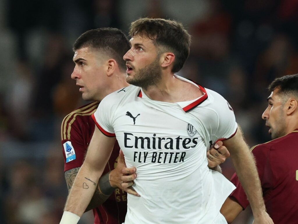 Santiago Giménez AC Milan Roma-Milan 3-1 Serie A 2024-2025