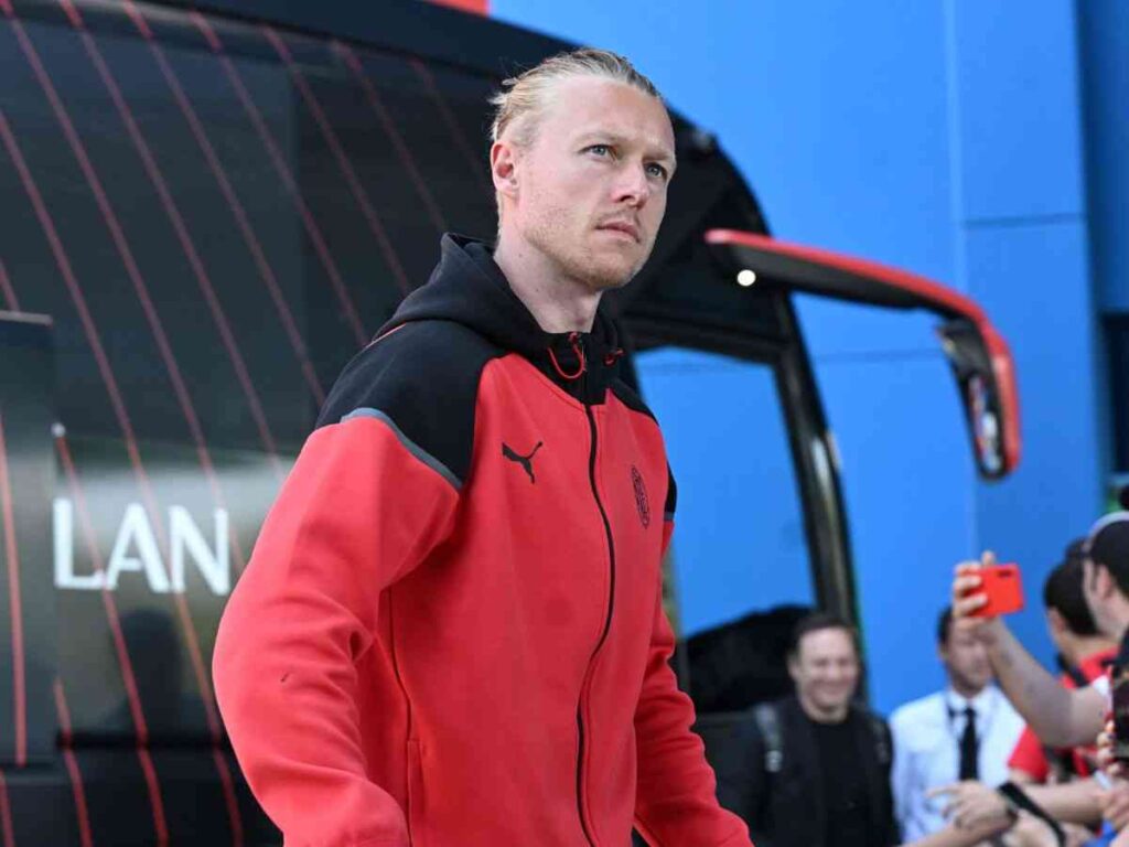Milan, senti Kjaer: "I tifosi hanno ragione. Voglio bene ai dirigenti e so ..."