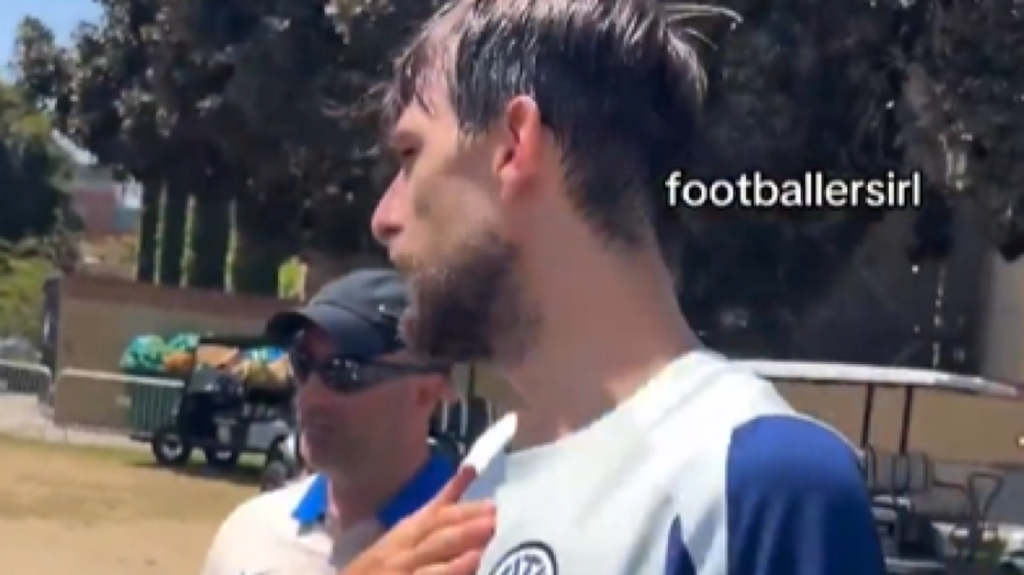 Inter Acerbi tifoso PSG