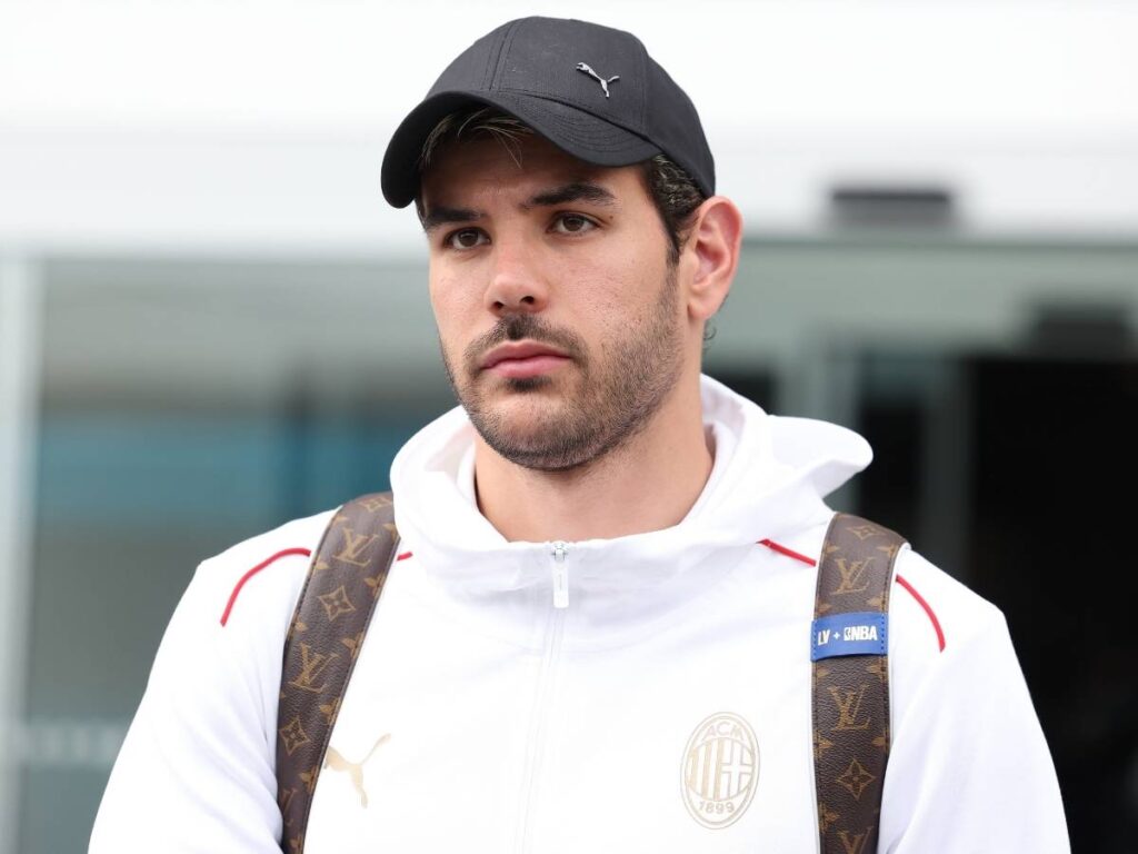 Milan, Tare: "Theo Hernandez? Volontà sua. L'abbiamo presa come una cosa normale"