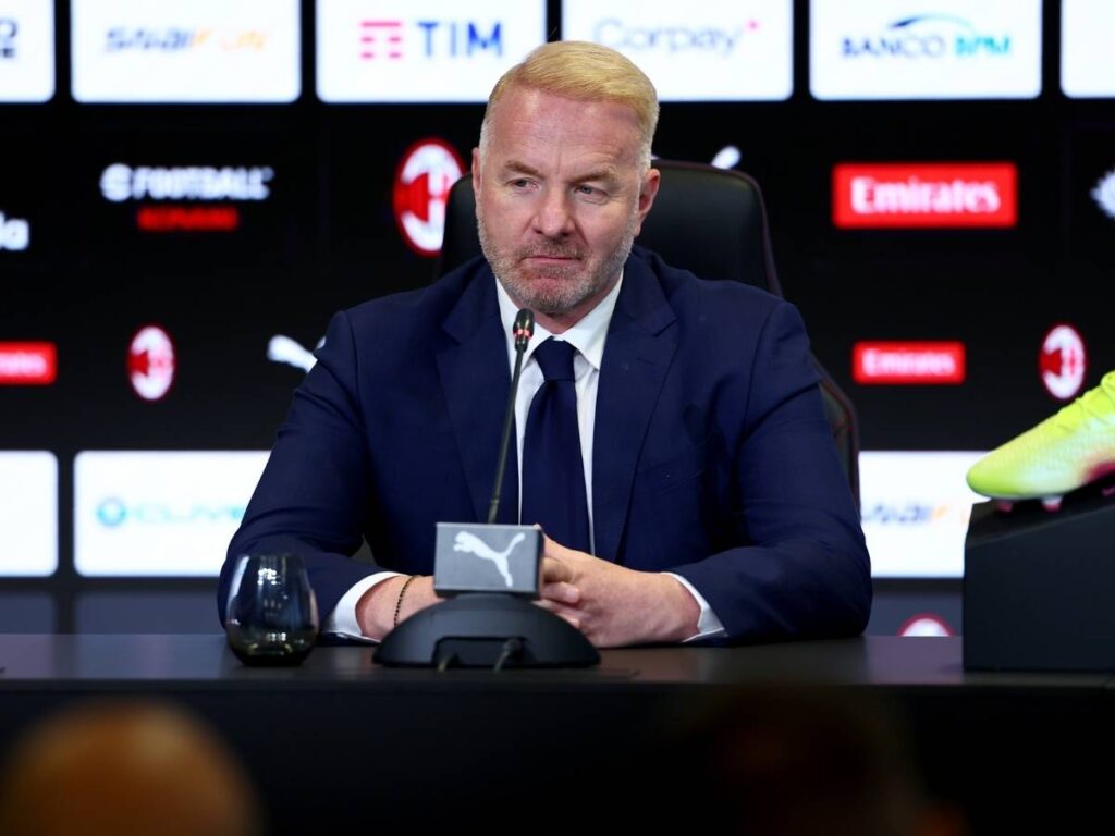 Igli Tare AC Milan conferenza stampa Casa Milan