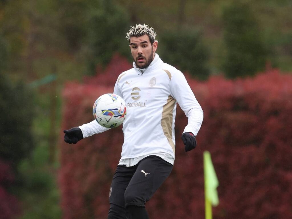 Milan Milanello Theo Hernandez