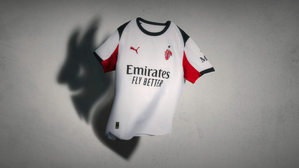 Presentata la nuova seconda maglia ('Away Kit') del Milan per la stagione 2025-2026 | AC Milan News