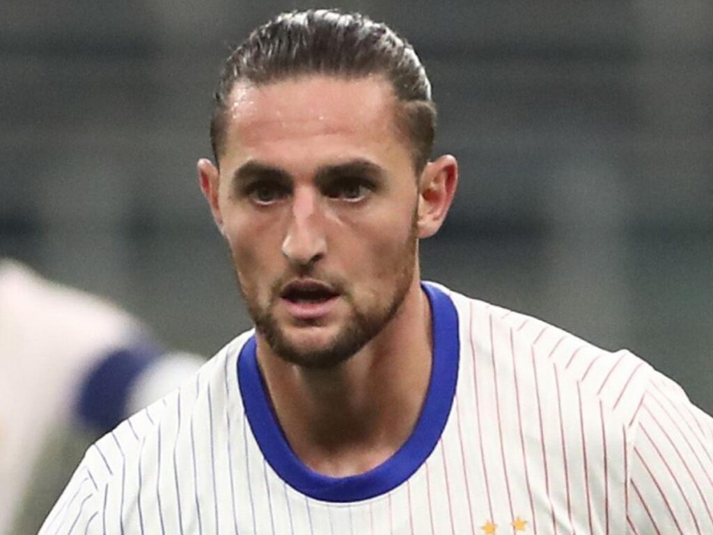 Milan, mossa per Rabiot. Bordata ad Allegri. Moncada, la novità