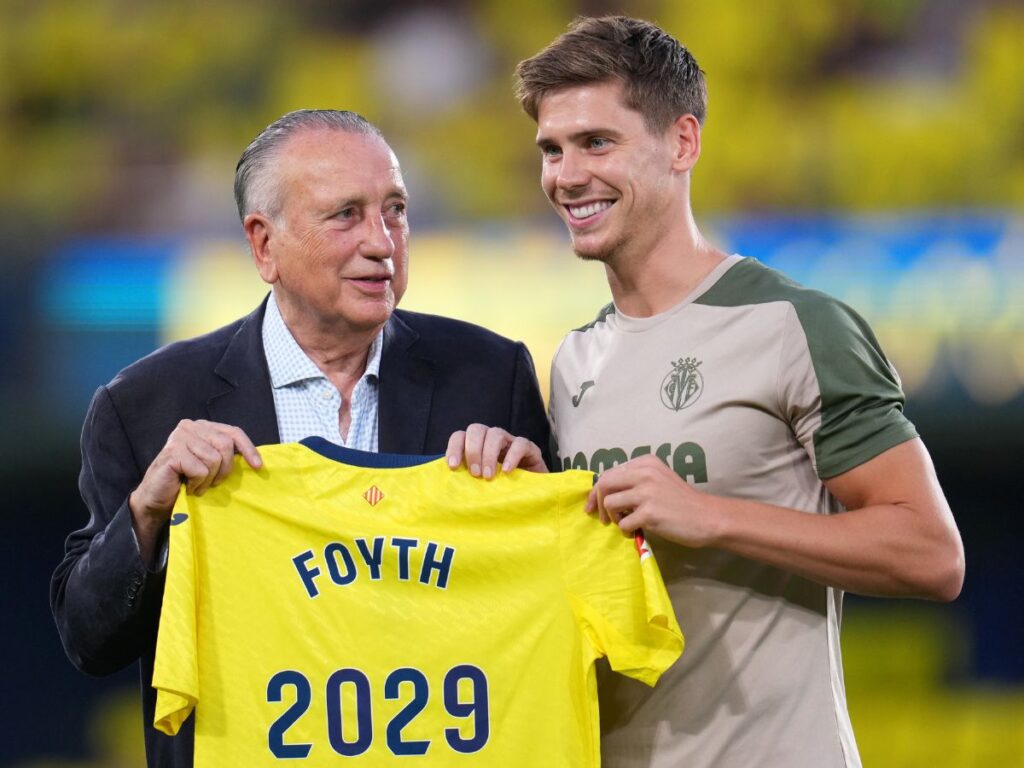 Calciomercato Milan, Foyth nuovo obiettivo in difesa: ecco un retroscena