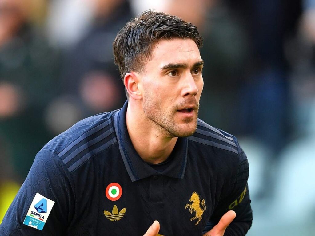 Zazzaroni stronca il Milan: "Vlahovic e Rabiot, pochissime possibilità"