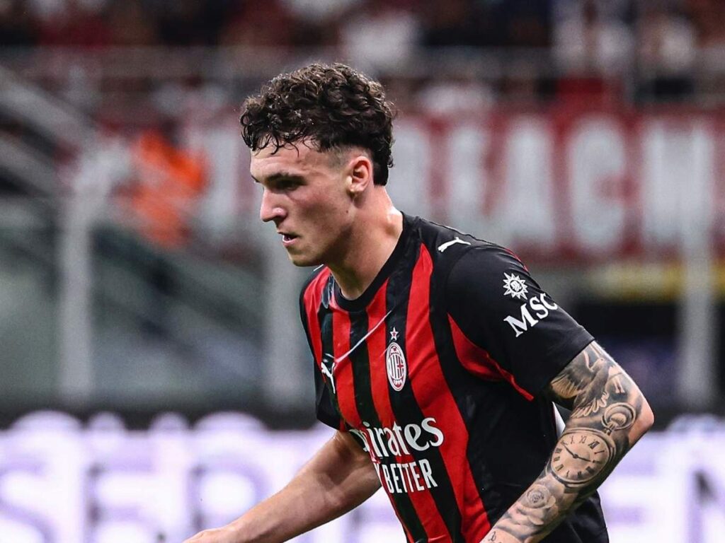 Calciomercato Milan, Moretto: "Álex Jiménez, non solo Como". I dettagli