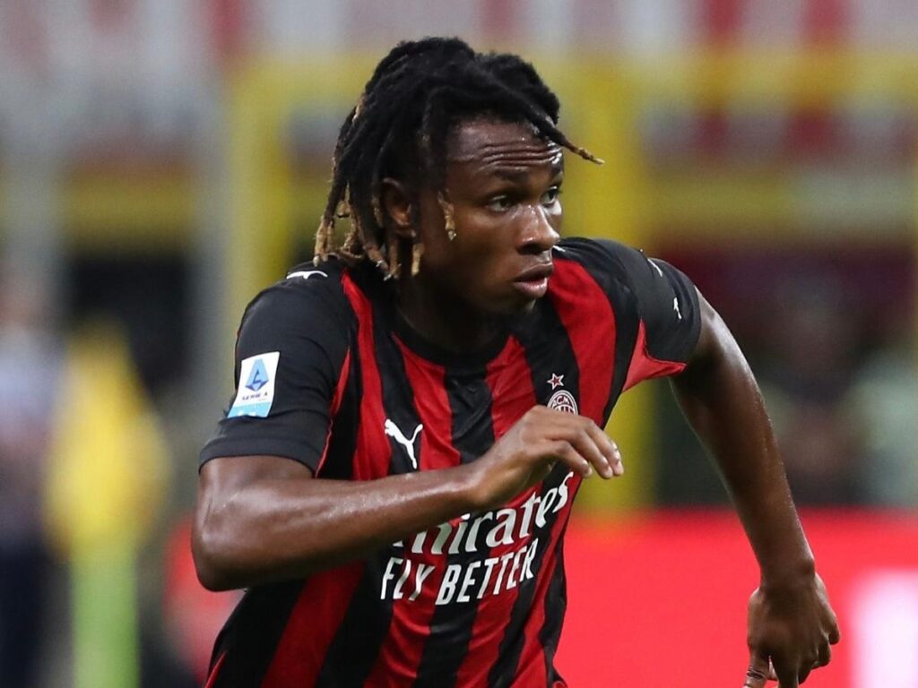Calciomercato, Schira: "Il Milan lavora alla partenza di Chukwueze"