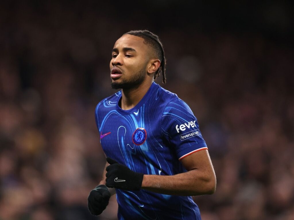 Milan, Nkunku e Leao possono giocare insieme? C'è un dubbio da sciogliere