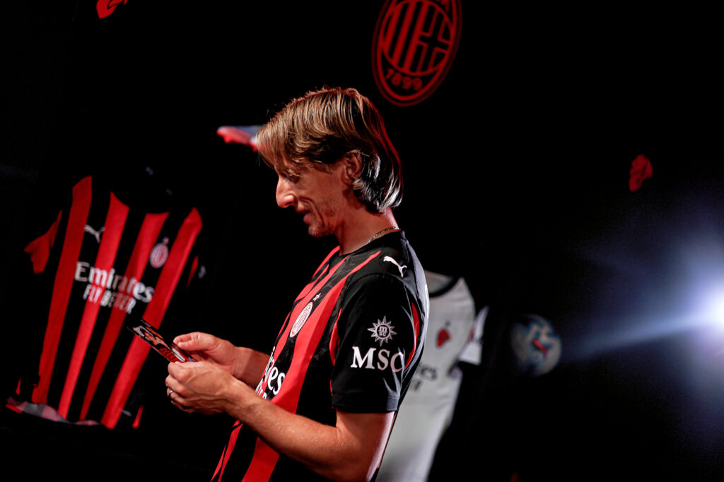 AC Milan Unveil New Signing Luka Modric