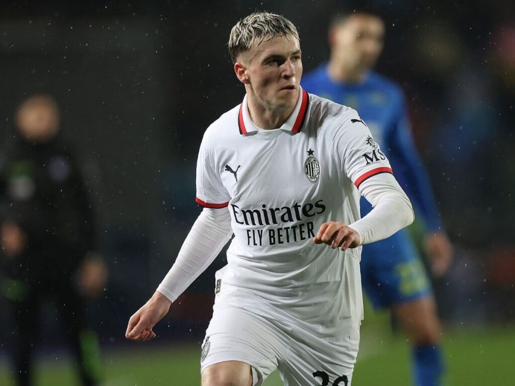Calciomercato Milan, Di Marzio: "Jimenez verso il Bournemouth". La formula