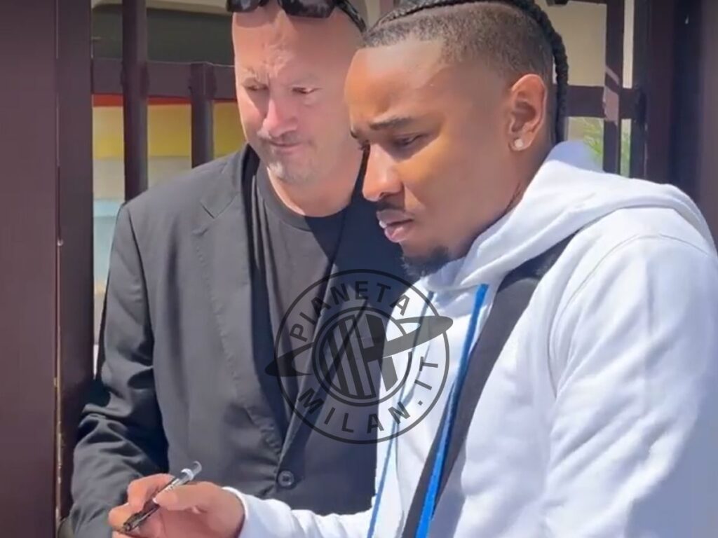 VIDEO - Milan, Nkunku ha ottenuto l'idoneità sportiva | PM News