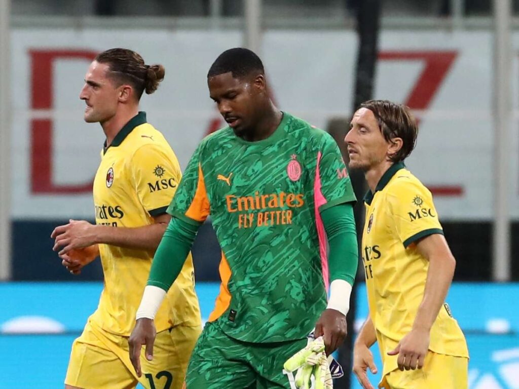 Milan, infortuni Leao e Maignan: le ultime novità da Allegri in conferenza