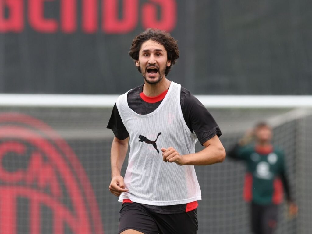 Calciomercato Milan, Adli: problema commissioni con l'Al Shabab. Le ultime
