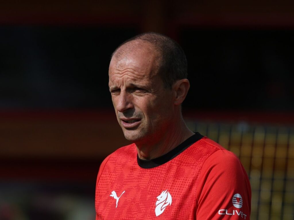 Zazzaroni: "Milan, dal mercato solo due titolari e mezzo. Se Allegri ..."