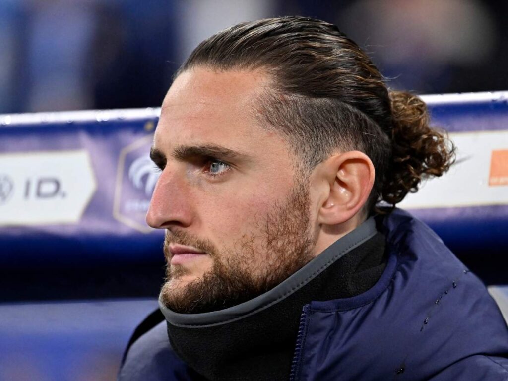 Rabiot: "Non vedo l'ora di essere in campo con la maglia del Milan" | VIDEO