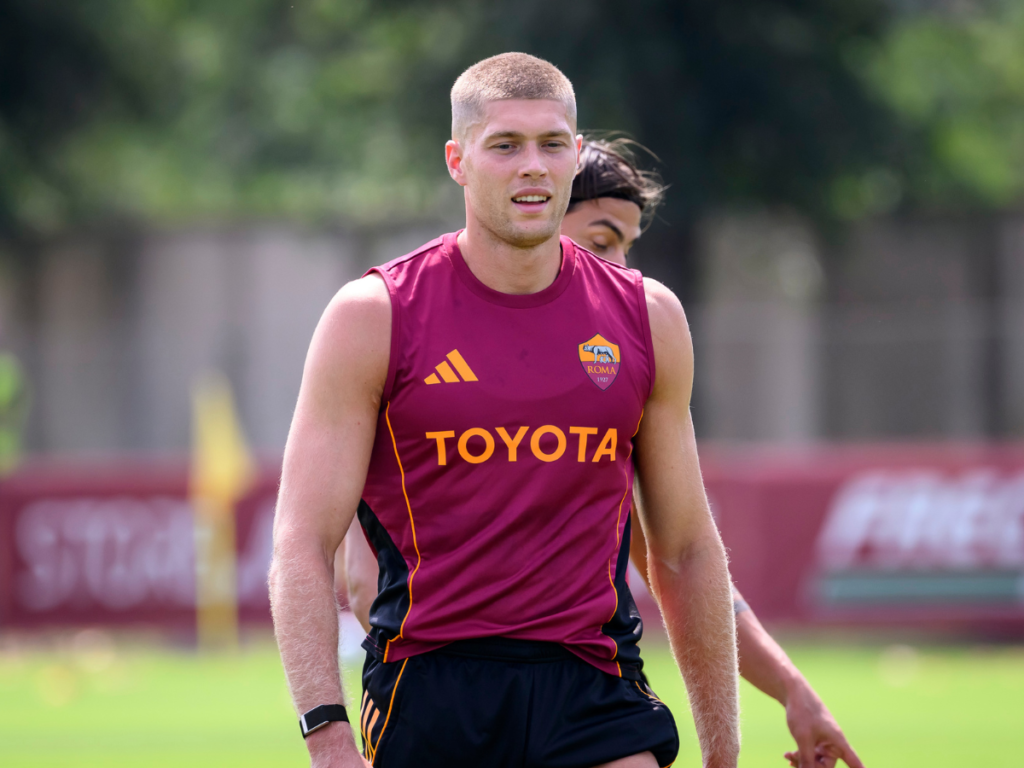 Calciomercato Milan: scambio Dovbyk-Gimenez, riprendono i dialoghi