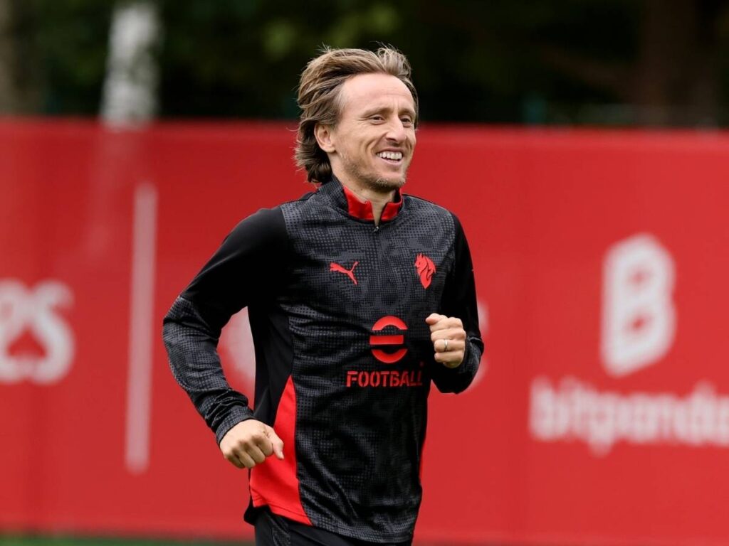 Milan guidato da Modric, i movimenti del Napoli: ecco la sfida a centrocampo. Lo Scudetto ...