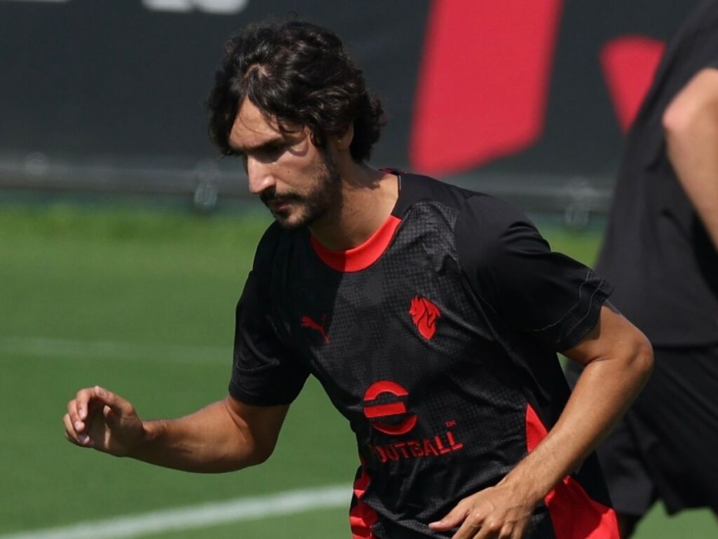 Calciomercato Milan, altre cessioni: dopo Bennacer toccherà ad Adli