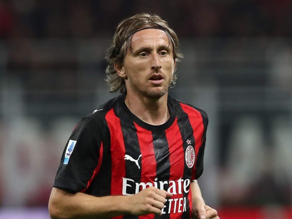 Milan, Pellegatti: "Modric ha un sogno. Allegri? Scrissi alla dirigenza ..."