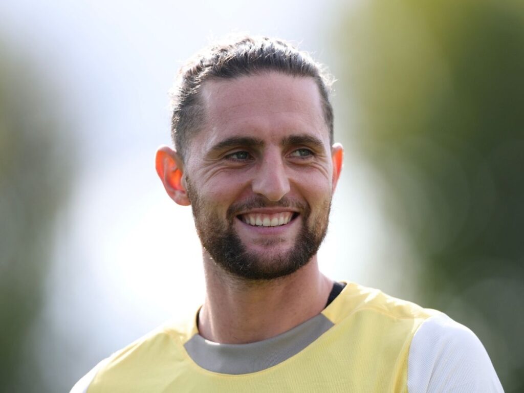Milan-Bologna, Rabiot gioca subito? Cosa passa nella mente di Allegri