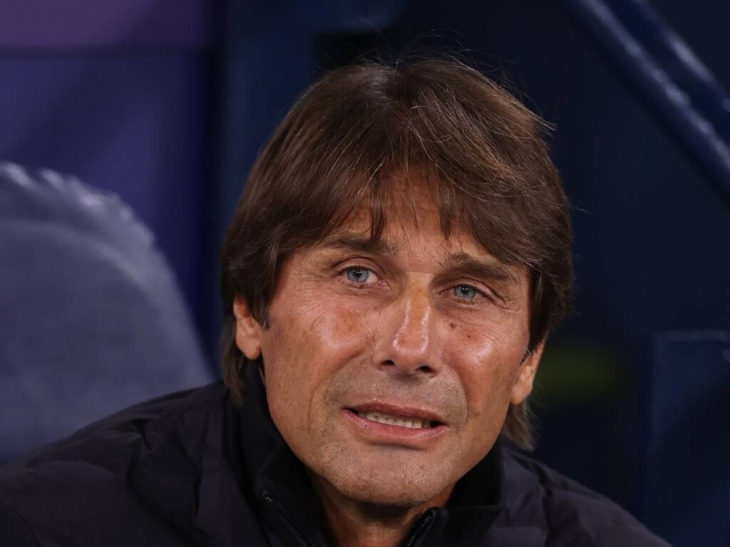 Milan-Napoli, la mossa di Conte: ecco chi al posto di Buongiorno