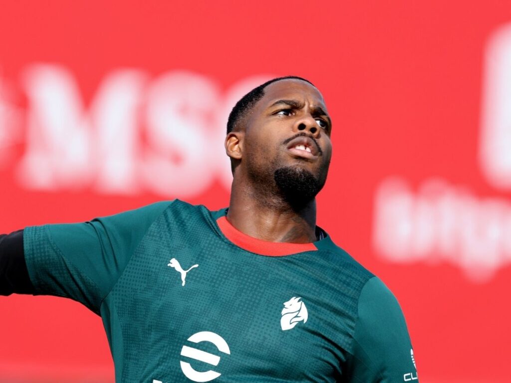 Calciomercato Milan, Maignan rinnovo in salita: due alternative