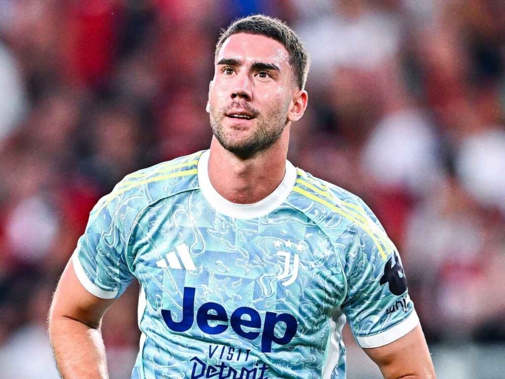 Calciomercato Milan, Vlahovic resta nel mirino: strategia e retroscena