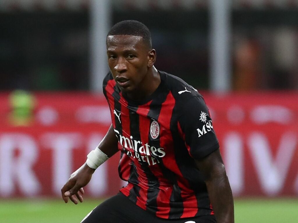 Milan-Bologna, Estupinan: oggi visite a Milanello. Ecco cosa filtra