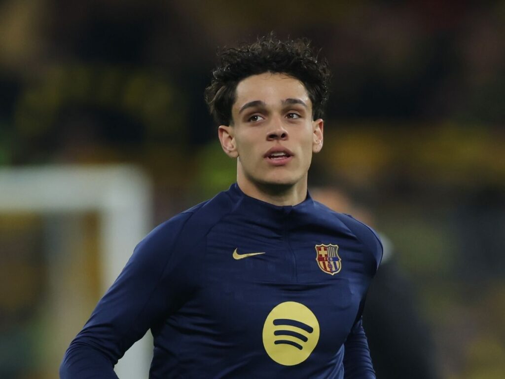 Calciomercato Milan, spunta Hector Fort? La verità di Moretto
