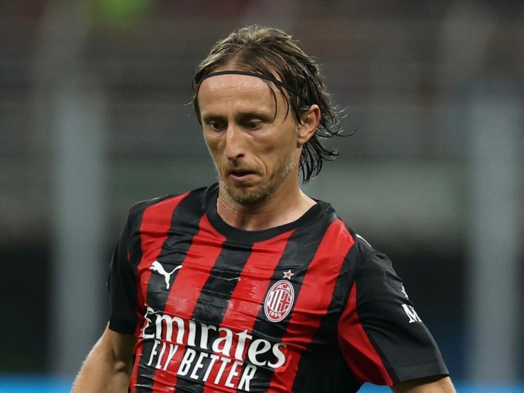 Compleanno Modric, gli auguri social del Milan per i 40 anni del croato