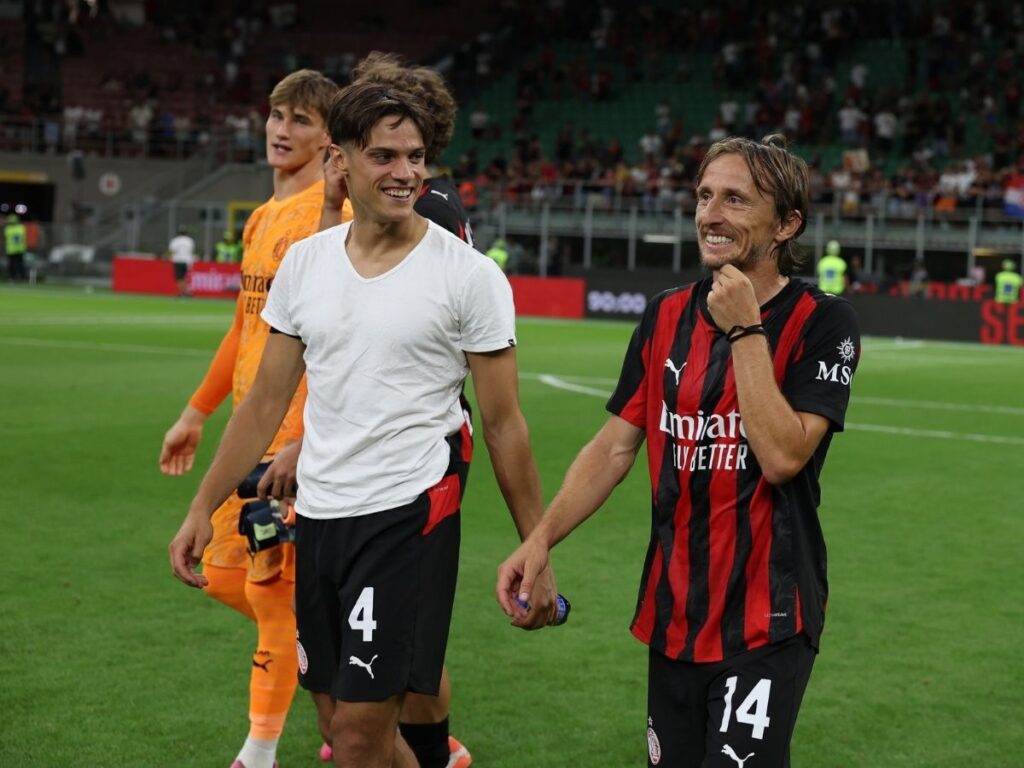 E se il Milan giocasse con il doppio play? Tante le soluzioni a centrocampo
