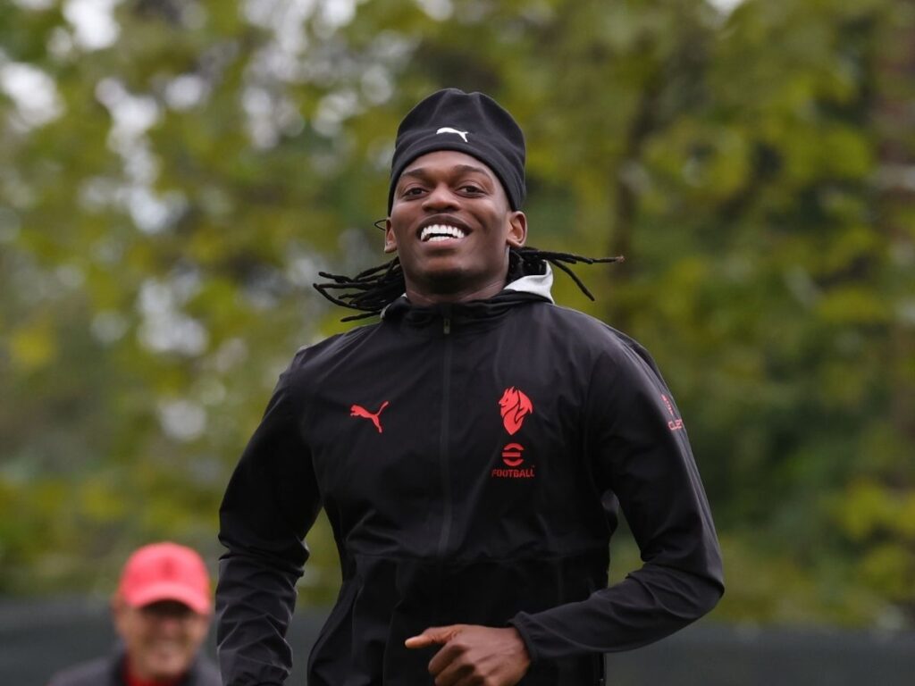 Milan-Napoli, le probabili formazioni: Leao dalla panchina, Rrahmani recupera?