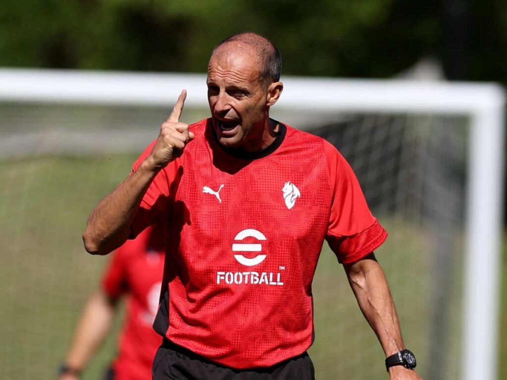 Pellegatti sarcastico: "Quanto traffico sul carro di Allegri. Milan-Lecce piccante"