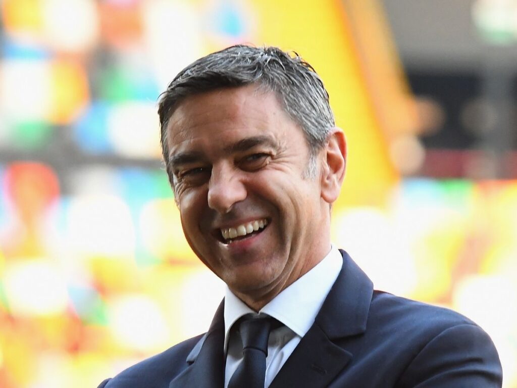 Costacurta: "La prima Champions fu unica. Novanta mila milanista a Barcellona"