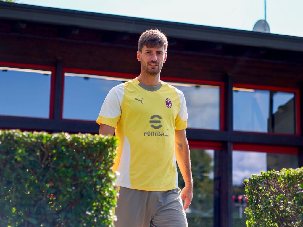 Milan, Gabbia su Nkunku: "Sono contento e stupito dal suo atteggiamento"