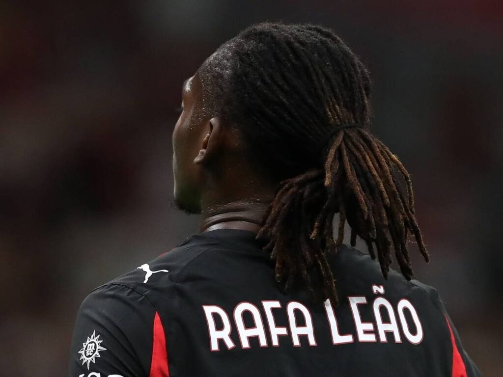 Leao sull'arrivo al Milan: "Ecco quando mi sono reso conto di quanto grande sia il club"