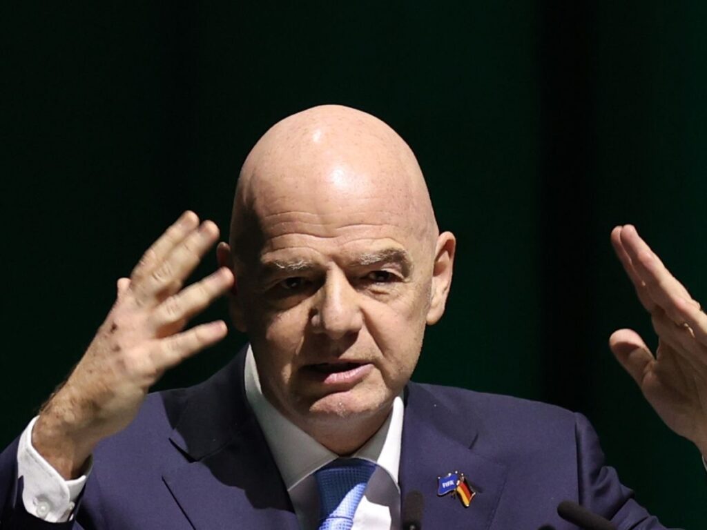 Infantino a Casa Milan: "Un piacere incontrare Furlani e Scaroni"