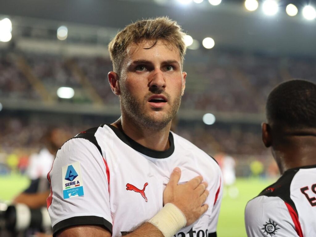 Gimenez resta al Milan: ecco la conferma dell'agente sui social