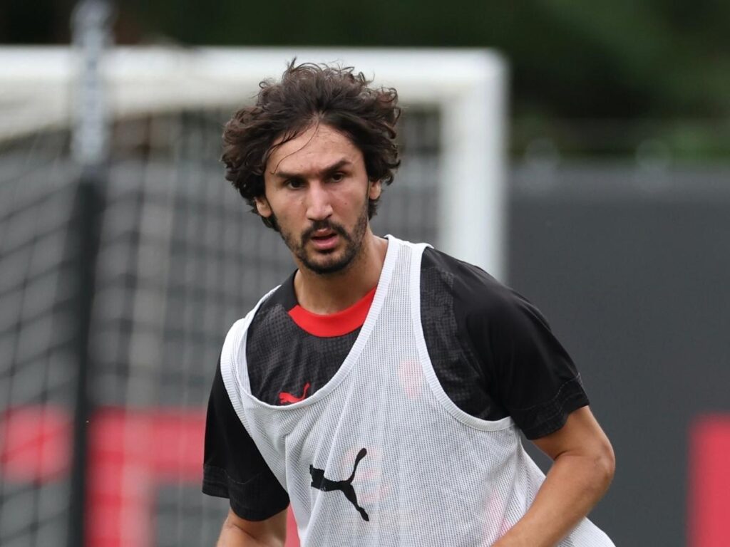 Calciomercato Milan, Longari: "Adli, problemi risolti". Le ultime news