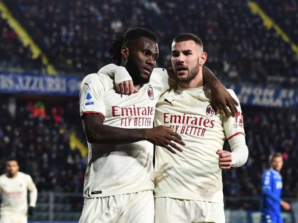 Ex Milan, da compagni ad avversari: l'incontro tra Theo Hernandez e Kessie