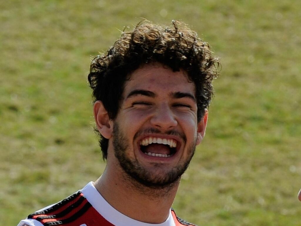 Milan, quel gol col Barcellona e non solo: Pato compie 36 anni