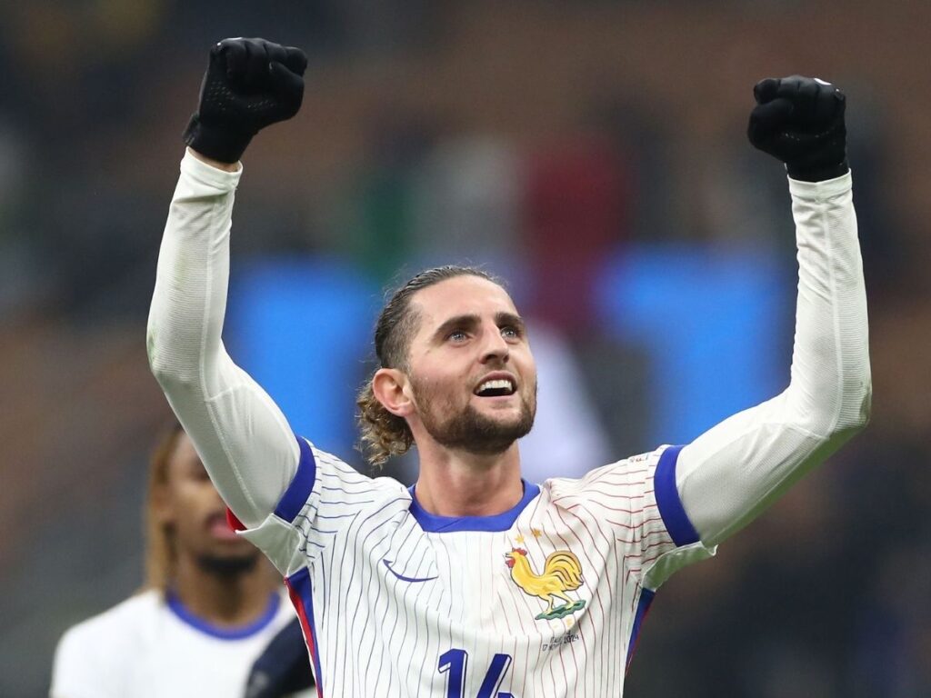 Milan, Caressa: "Ecco che cosa può dare Rabiot ai rossoneri"